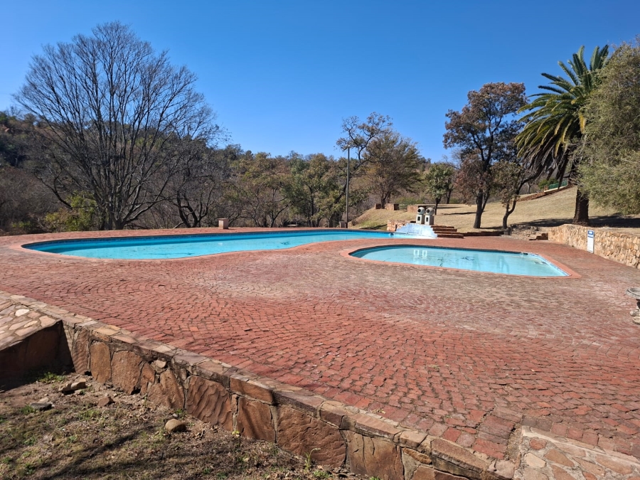 2 Bedroom Property for Sale in Grootfontein North West